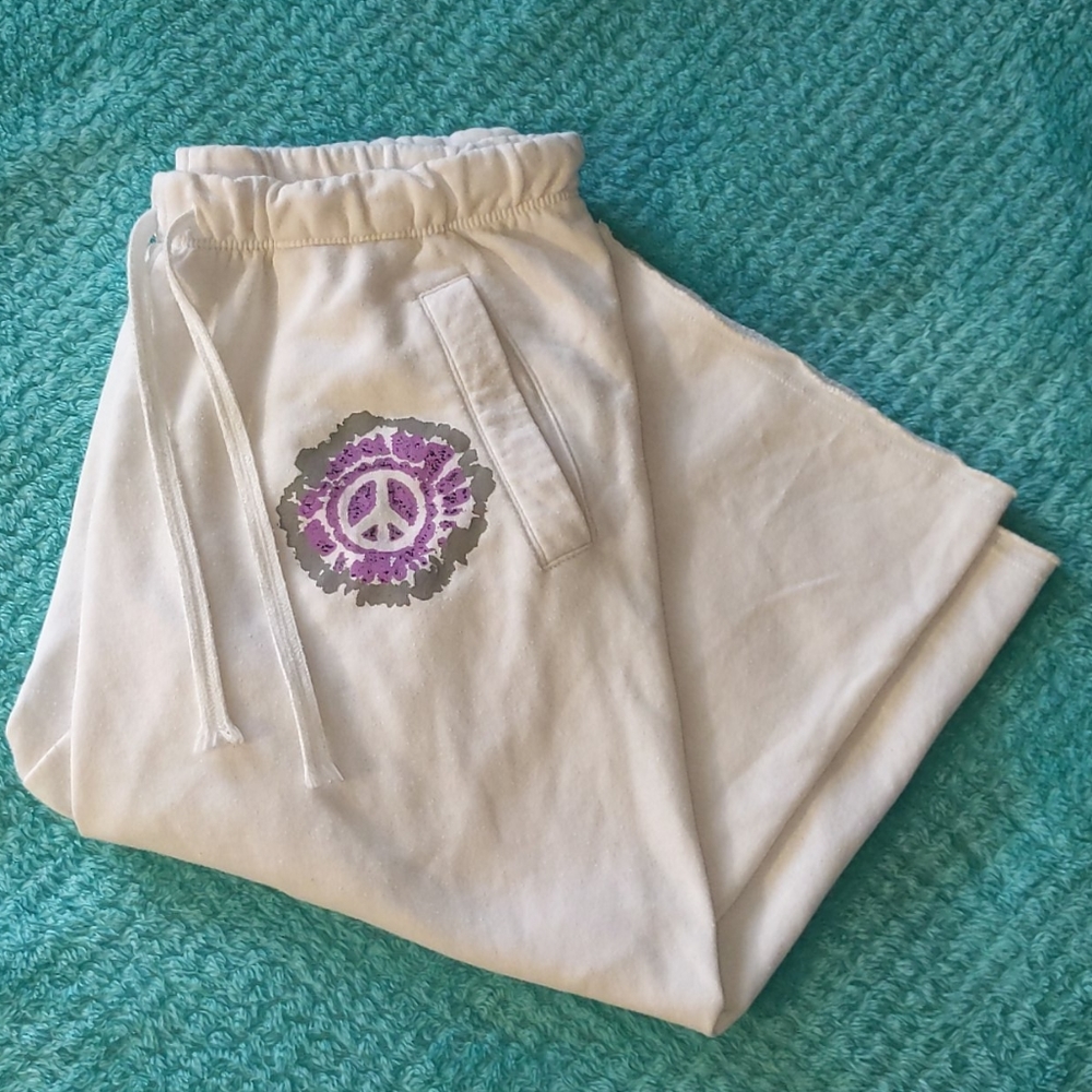 White Vanity Peace Sign Cropped Sweatpants
